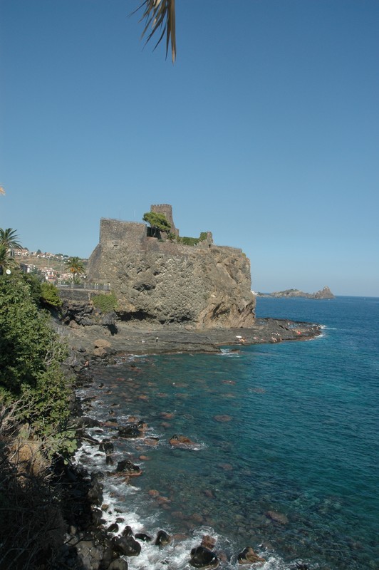 Acicastello